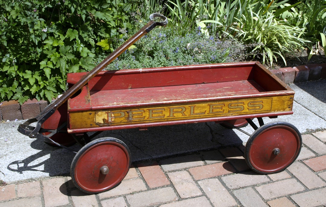 Antique Peerless Wooden Pull Wagon by Paris Manufacturing Co - Circa ...