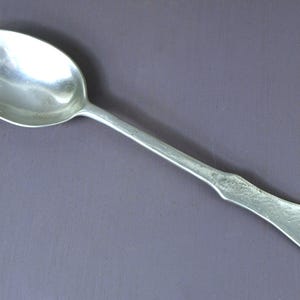 Vintage fyllningssked - STOPTTINN ASKVOLL BRUG A.S. 13.5" - Stor norsk tennsked - Gott skick