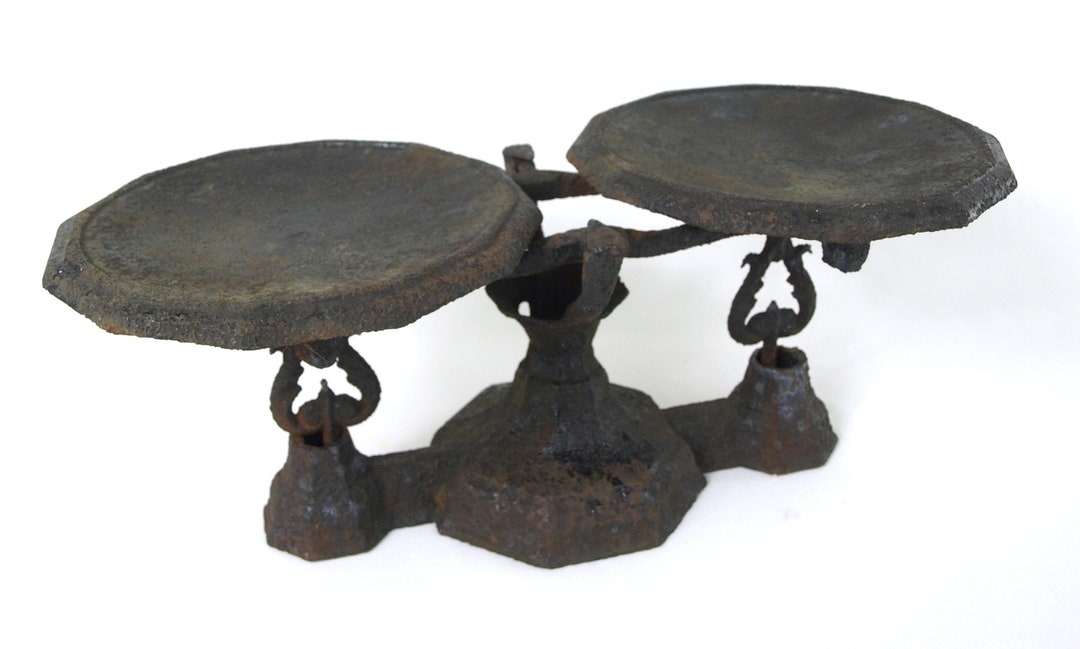 Antique / Vintage Cast Iron Balance Scale Heavily Patinaed Etsy