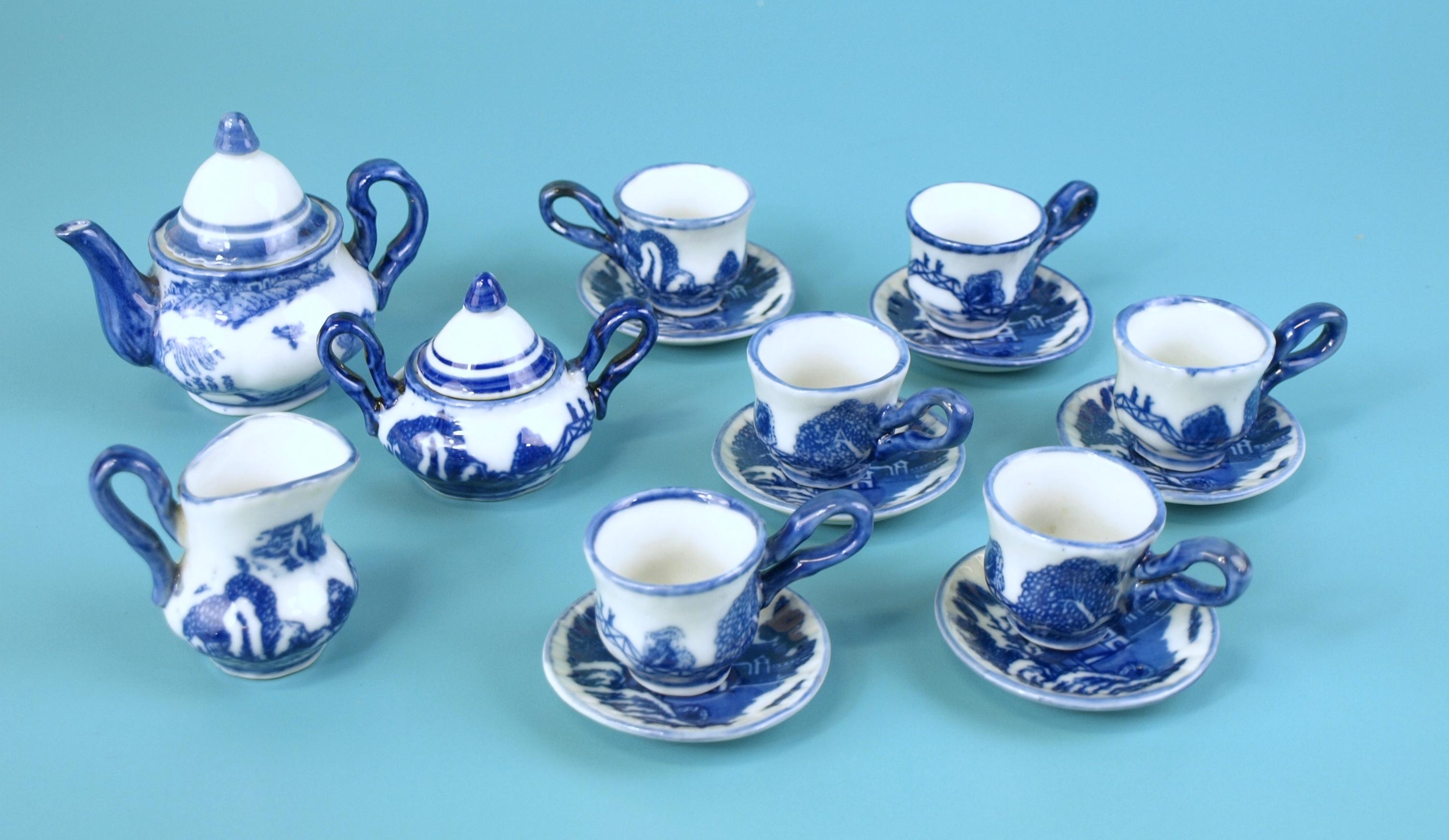 Vintage Flow Blue Willow Child's Tea Set, Asian Motif With Backstamp ...