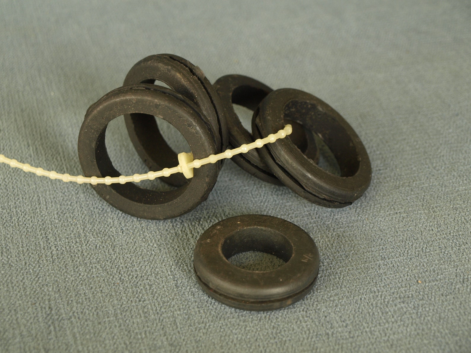 Large Rubber Grommets Set of Four at 1.5 Diameter & Etsy