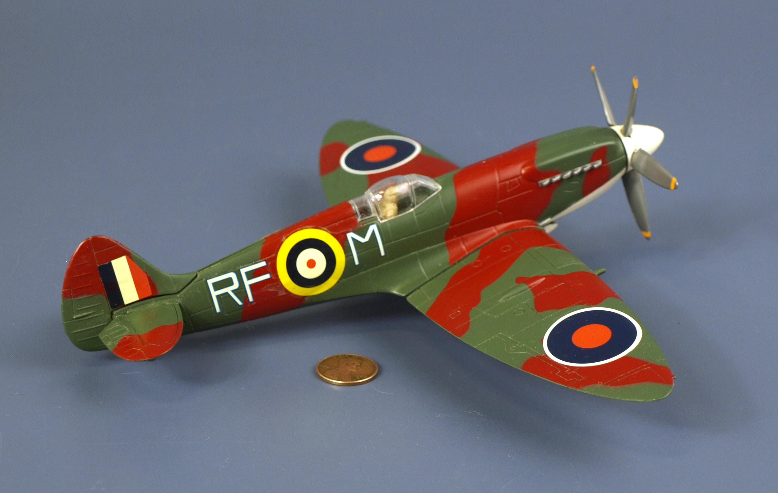 Microaces Spitfire Kit Vintage 1:48 Scale Supermarine Spitfire Kit Model in RAF Livery Made by ...