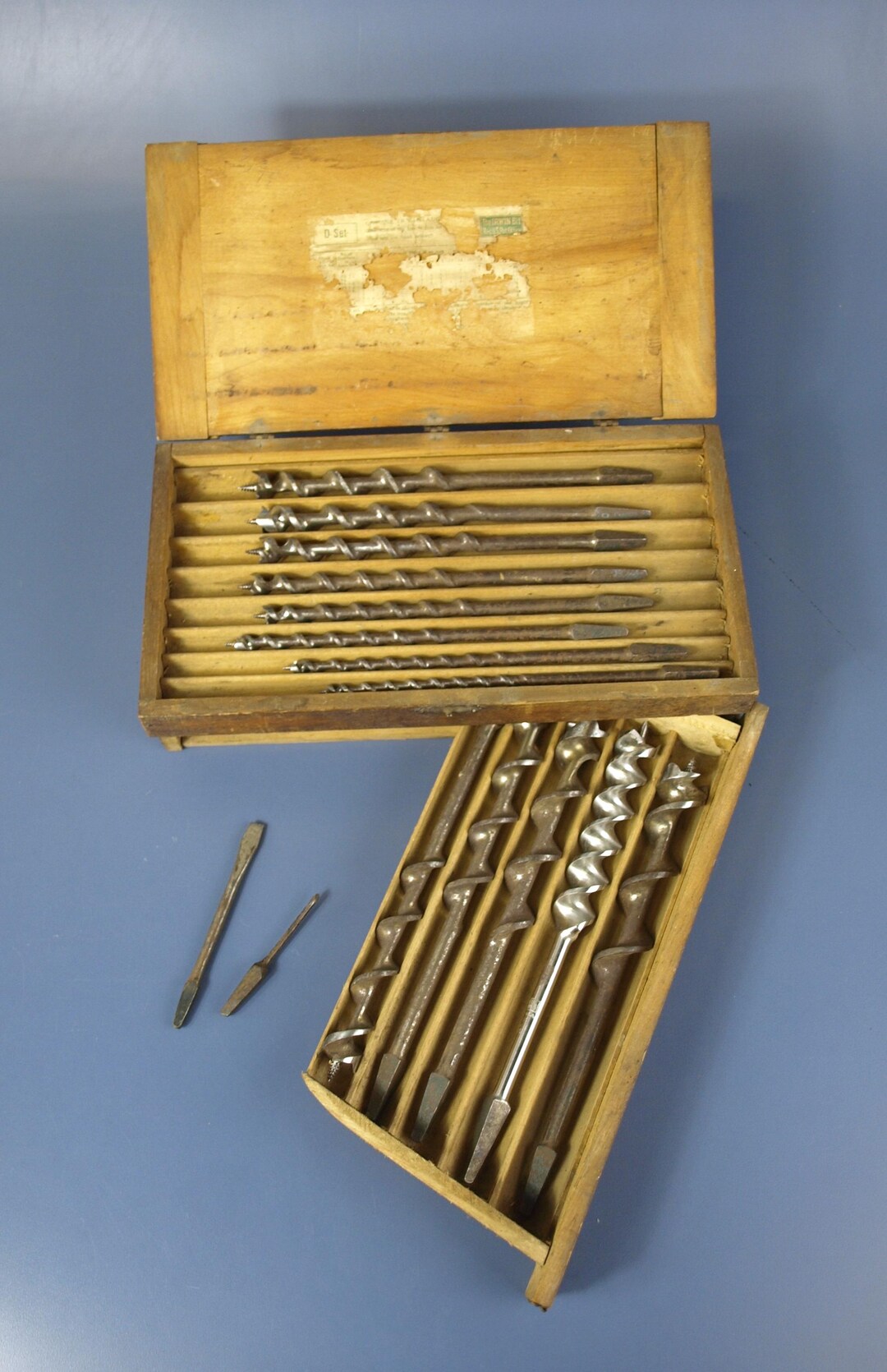 Antique Irwin Bit Company Auger Bit D Set in Wooden Box W/ Slide Out ...