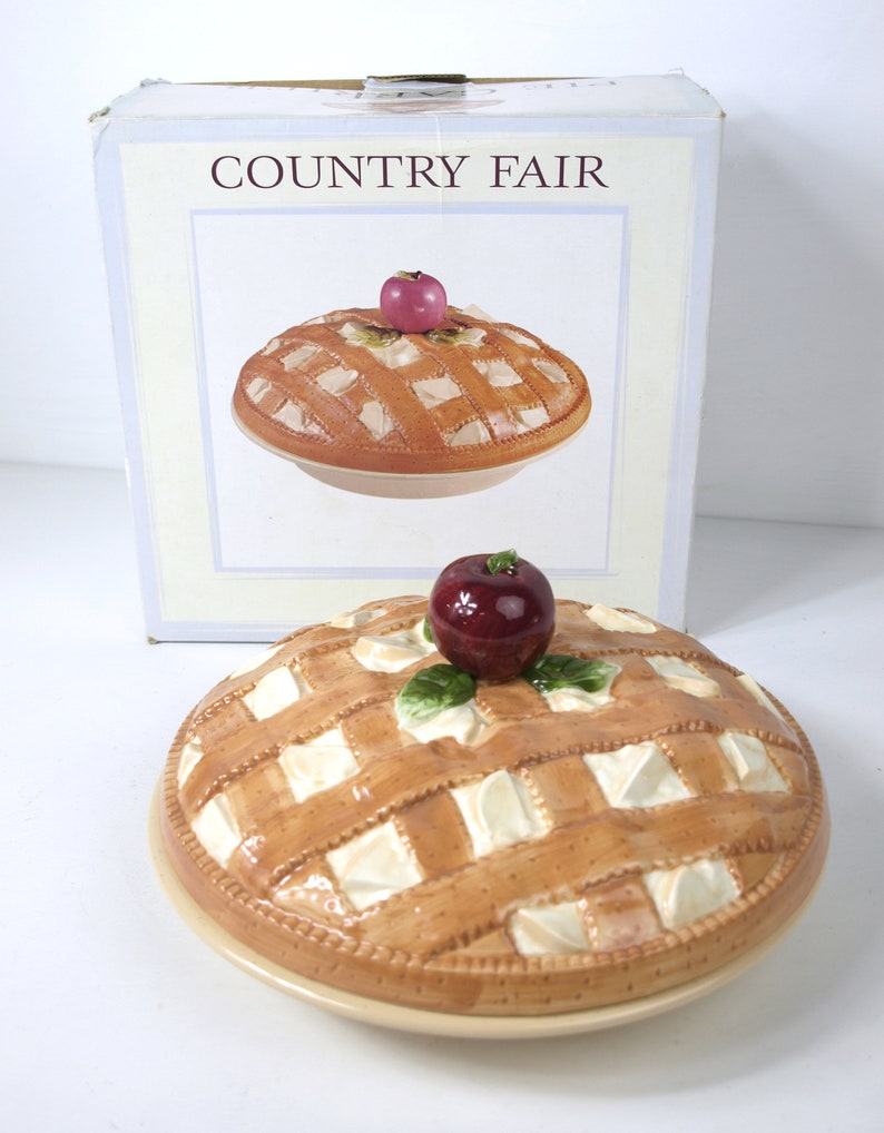 Vintage Ceramic Pie Carrier Dish / Baker Country Fair 146924 by Certified International Corp in Near Mint Condition In Original Box zdjęcie 2