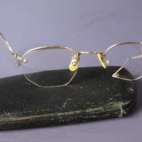 Vintage Shuron 1/10 12K Gold Filled Half-Rimmed Eyeglasses w/ Wire Temples & Celluloid Nose Pads - C. 1920's - Case Included - Broken Lens