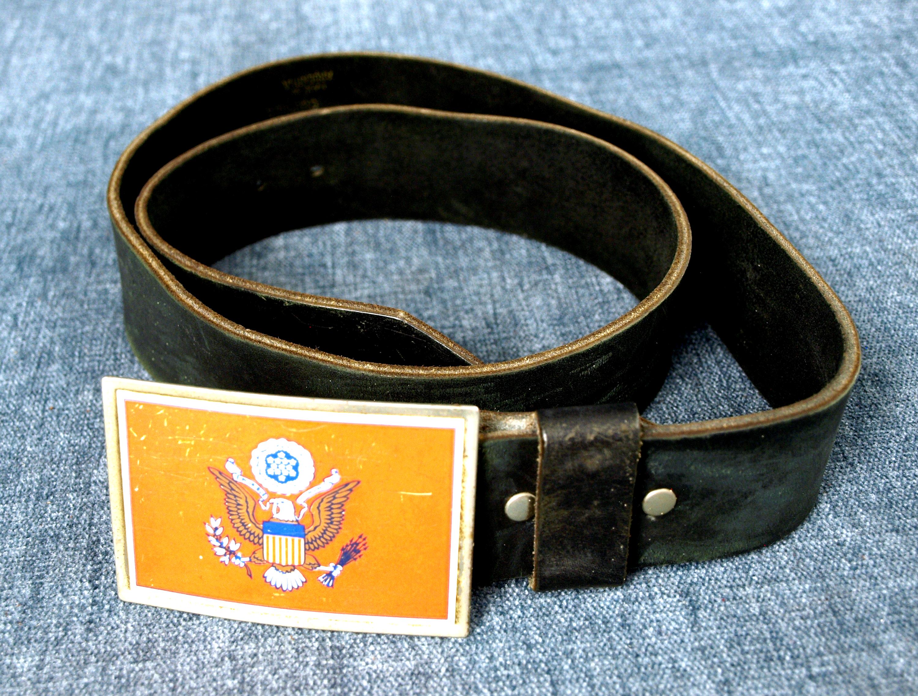 Vintage Eagle And Crest Military Academy Buckle Leather Belt Genuine Issue German 1970s Belt Buckle (Einigkeit Recht  main image 4