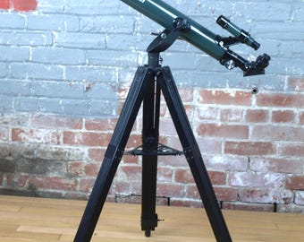 Vintage L.L. Bean by Celestron 60mm Refracting Telescope Model 21055, Classic Hunter Green Astronomical Travel Telescope & Adjustable Tripod