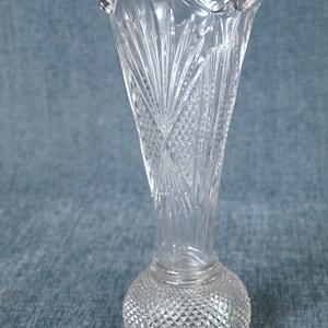Antique EAPG Bryce Brothers / New Martinsville Glass Co. Teasel Pattern Reversible Trumpet / Cup Vase a.k.a Pineapple or Fans