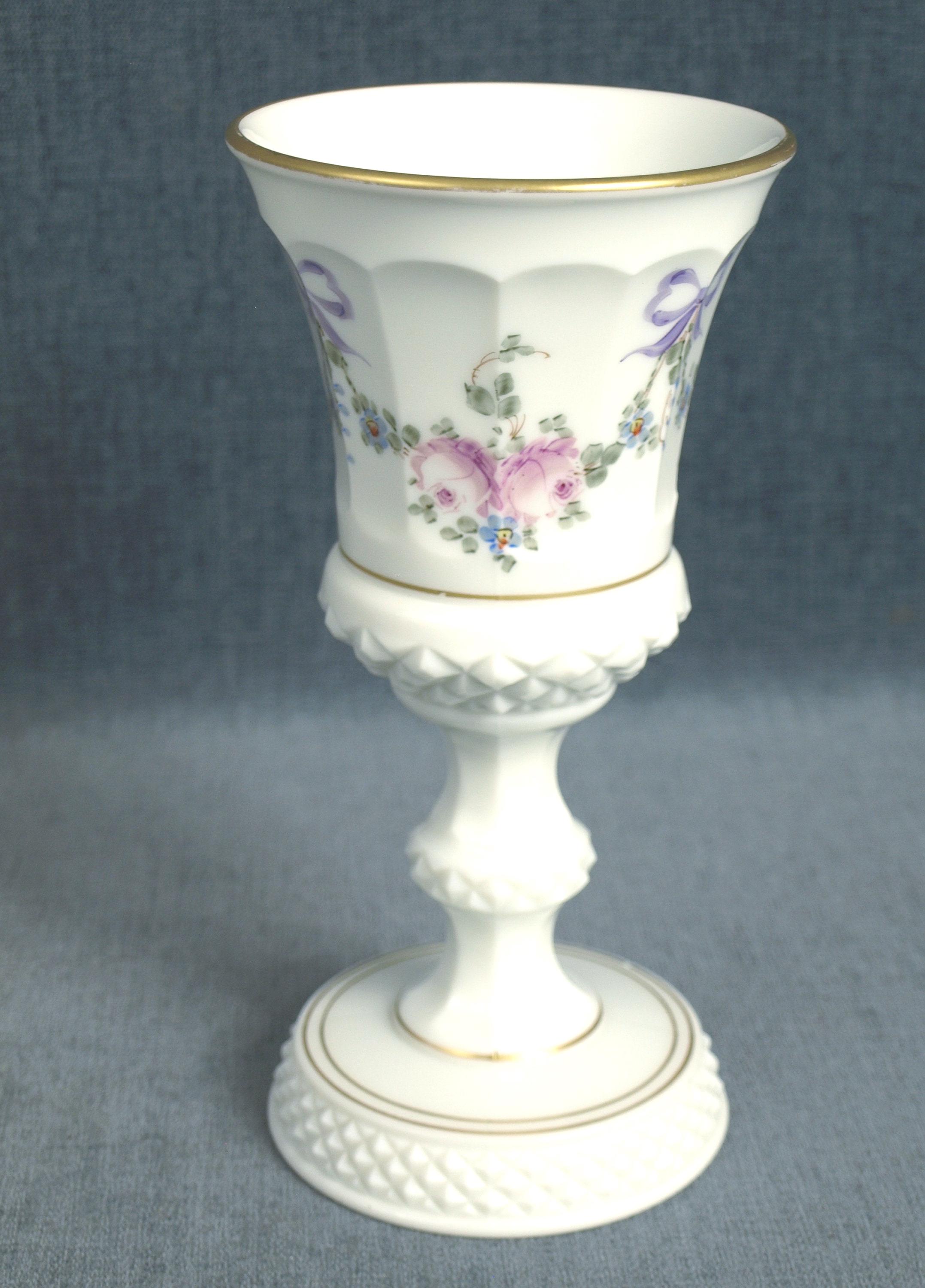 1970年代 ウェストモアランド ミルクガラス花瓶 【ビンテージ