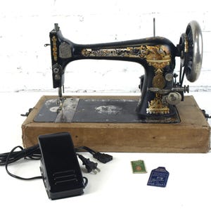 シンガー　スフィンクス　縫うためのアンティークミシン　レトロ Antique Singer Sphinx Sewing Machine #27, circa 1929 w/ new