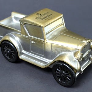 Vintage 1974 Banthrico Gold 1928 Chevy Truck Cast Metal Coin Bank - The Citizens National Bank Greencastle PA