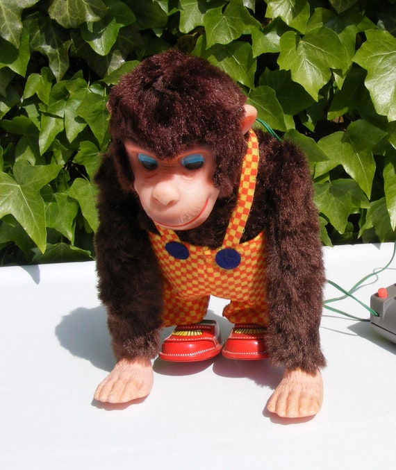 walking monkey toy