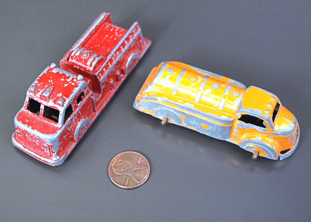 Camion De Pompier TootsieToy - Pré-war 1930's - Miniature Ancienne époque Dinky