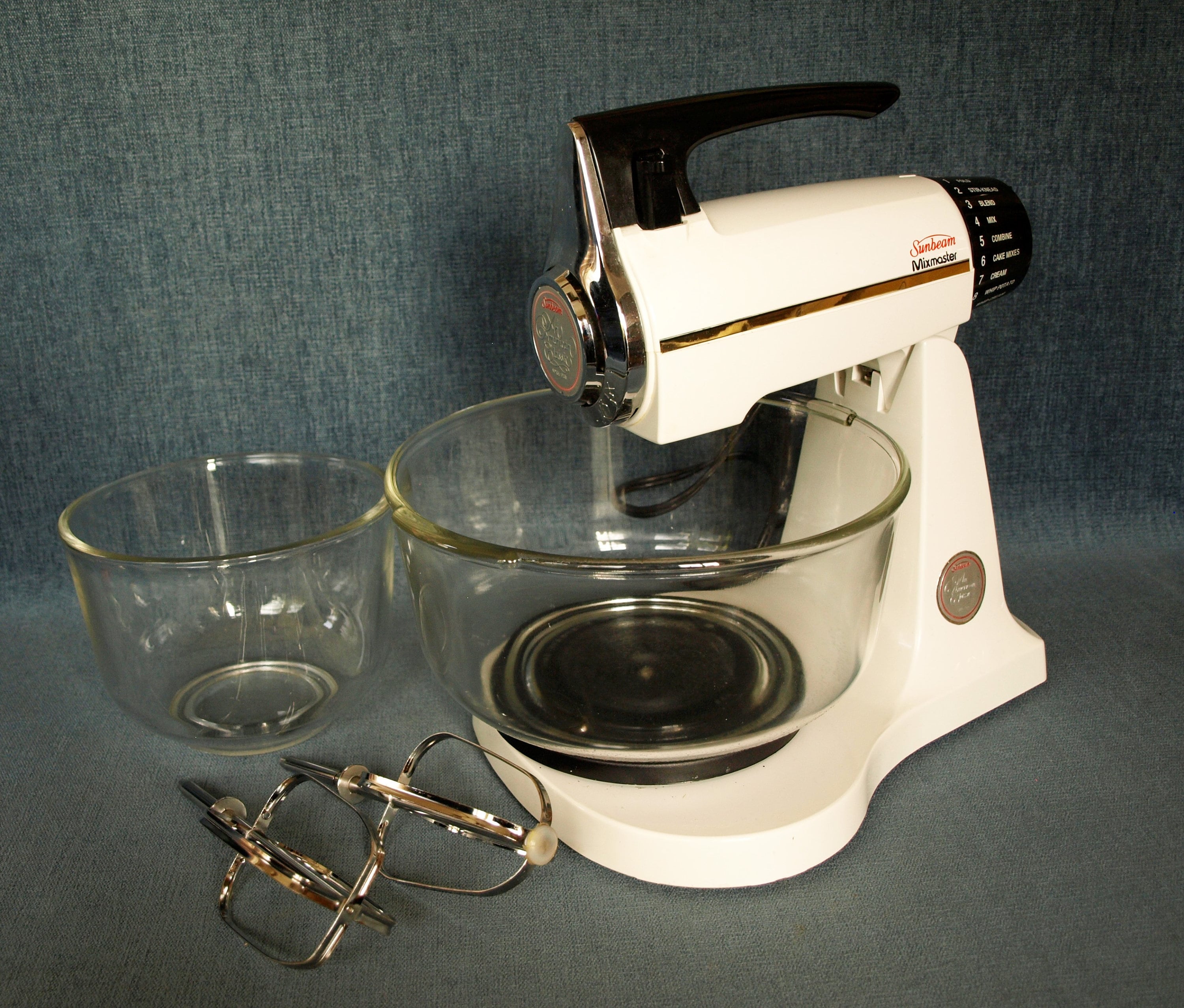 Sunbeam Mixmaster 12 Speed Stand Mixer Model 2360 W Two Clear Mixing Bowls  Superb Condition Works 1.9 Amps 120 Volts 60 Htz - Etsy India