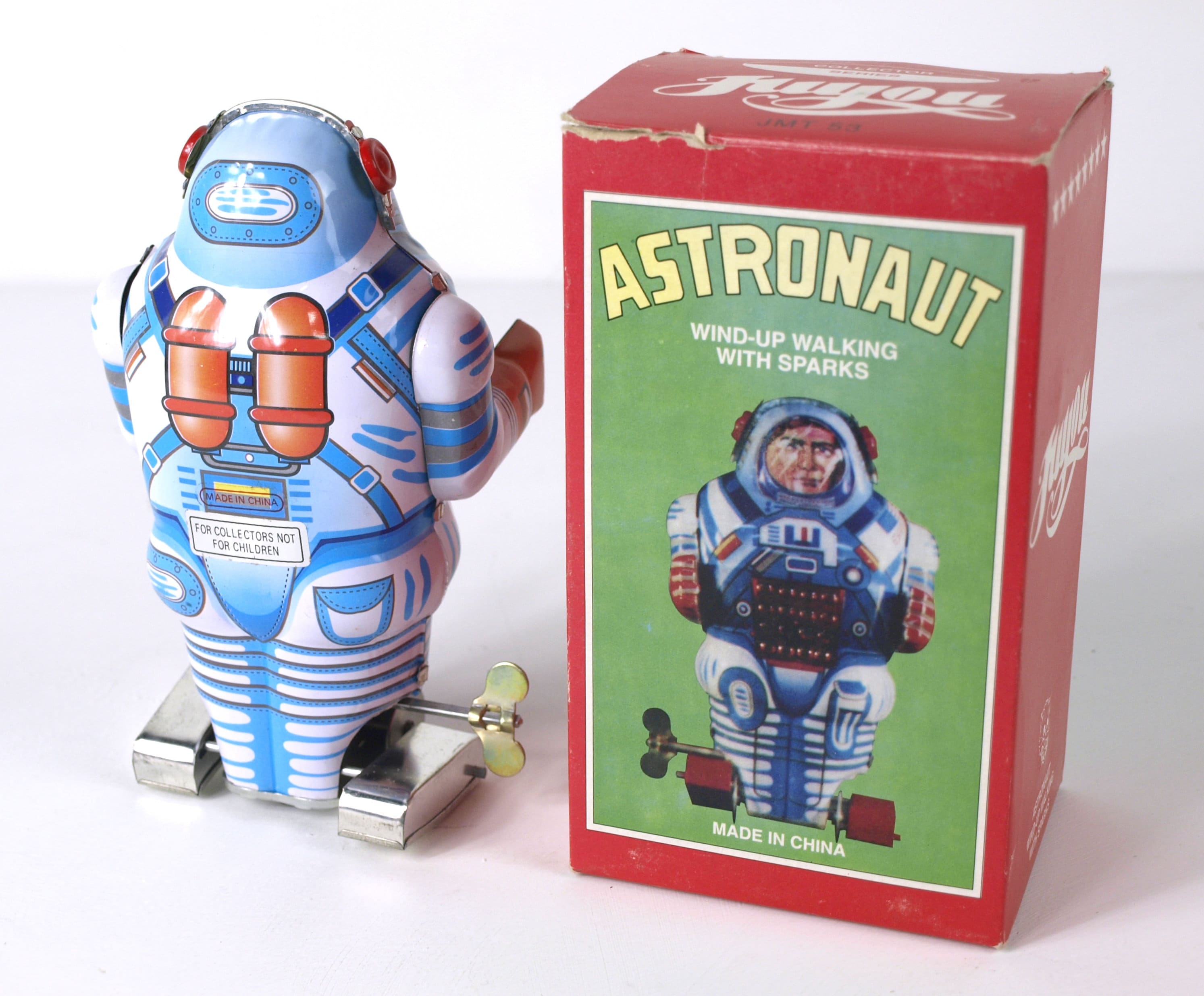ブリキ玩具ロボット●WIND-UP WALKING ASTRONAUT Wind-up Walking Astronaut W/ Sparks, Circa 1960s - Made in