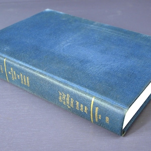 Armor - Cavalry, Part I Regular Army & Army Reserve by M. L. Stubbs and S. R. Connor - Army Lineage Series - United States Army, 1969 - HC