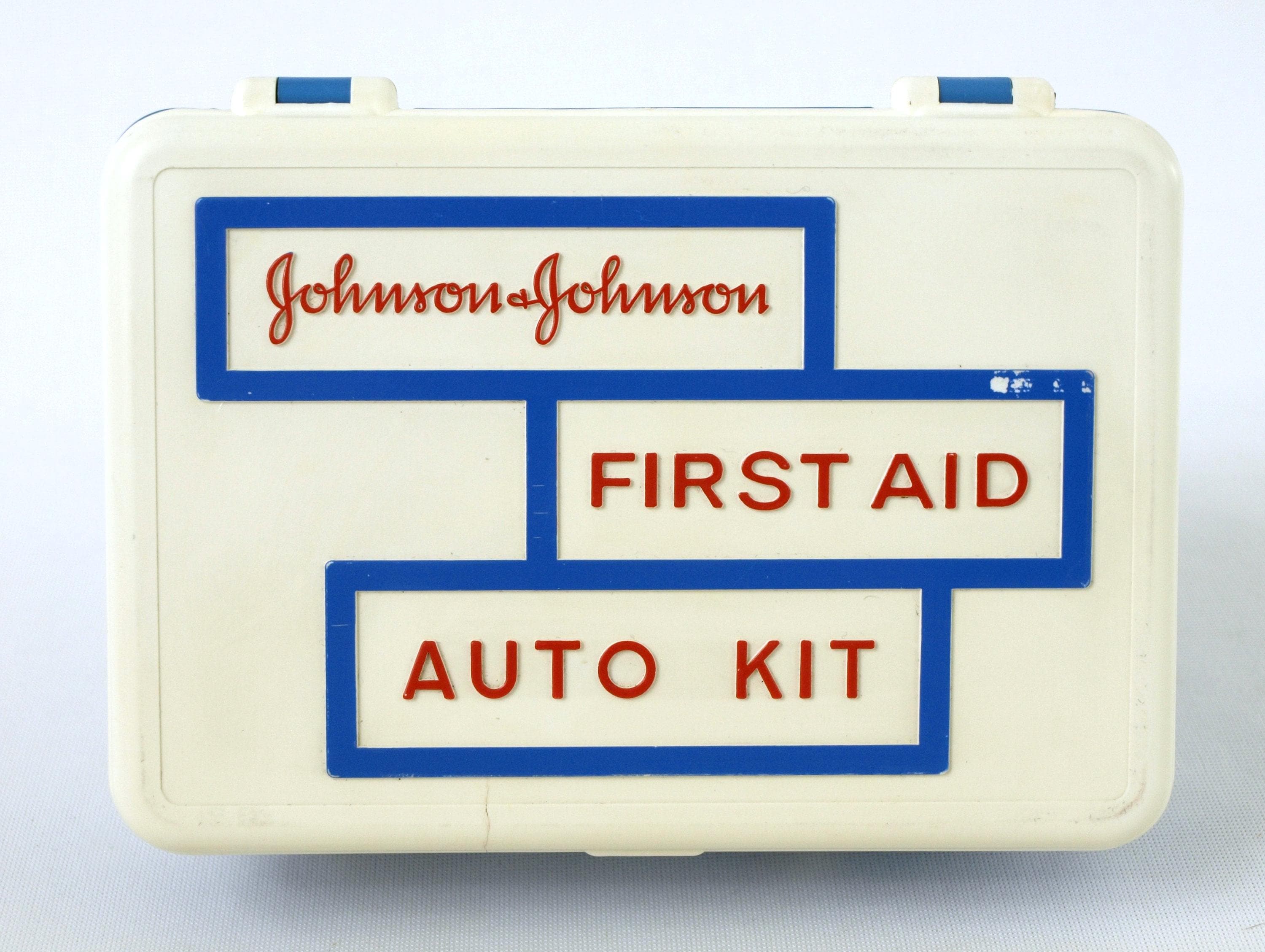 Vintage johnson and johnson first aid kit - Etsy 日本