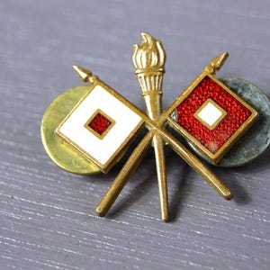 Vintage US Army - Signal Officer - Collar or Lapel Pin - Copper - 1&quot; - Good Condition
