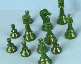 Plastic Chess Set Pieces in Green - 16 pieces (half set)- 2&quot; Tall King & 7/8&quot; Tall Pawns - NOS unopened - multiples available