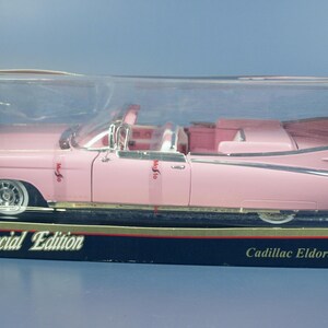 Vintage Maisto Special Edition 1:18 1959 Pink Cadillac Eldorado
