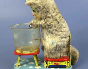 Vintage 1950s Linemar "Hungry Cat" Battery-Operated Tin Litho Toy Made in Japan for Repair or Parts