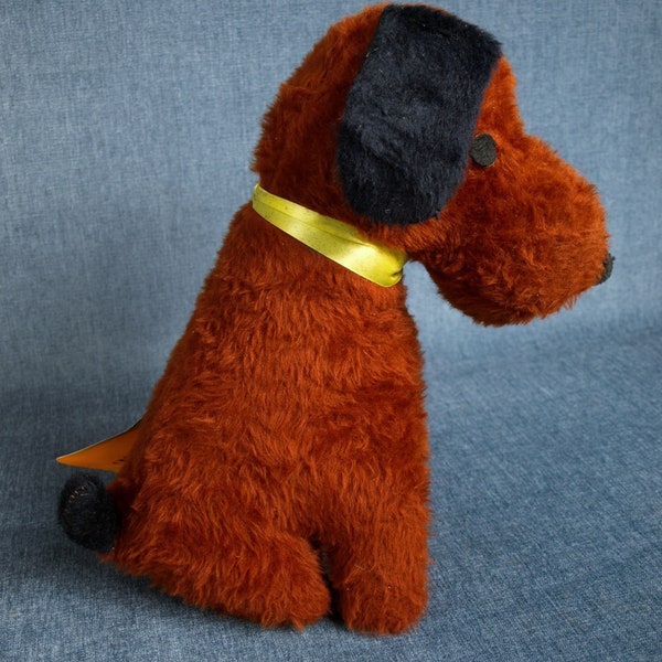 Vintage Large Red Plush Pupply Dog Stuffed Animal with 'I Was Won at Hershey Park' Tag by Mizpah Toy and Novelty Co / Pixy Trade Mark