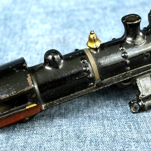 Vintage Hafner Prewar Wind-up Cast Iron Locomotive Train #109 from 1925 - No undercarriage / motor - For Parts