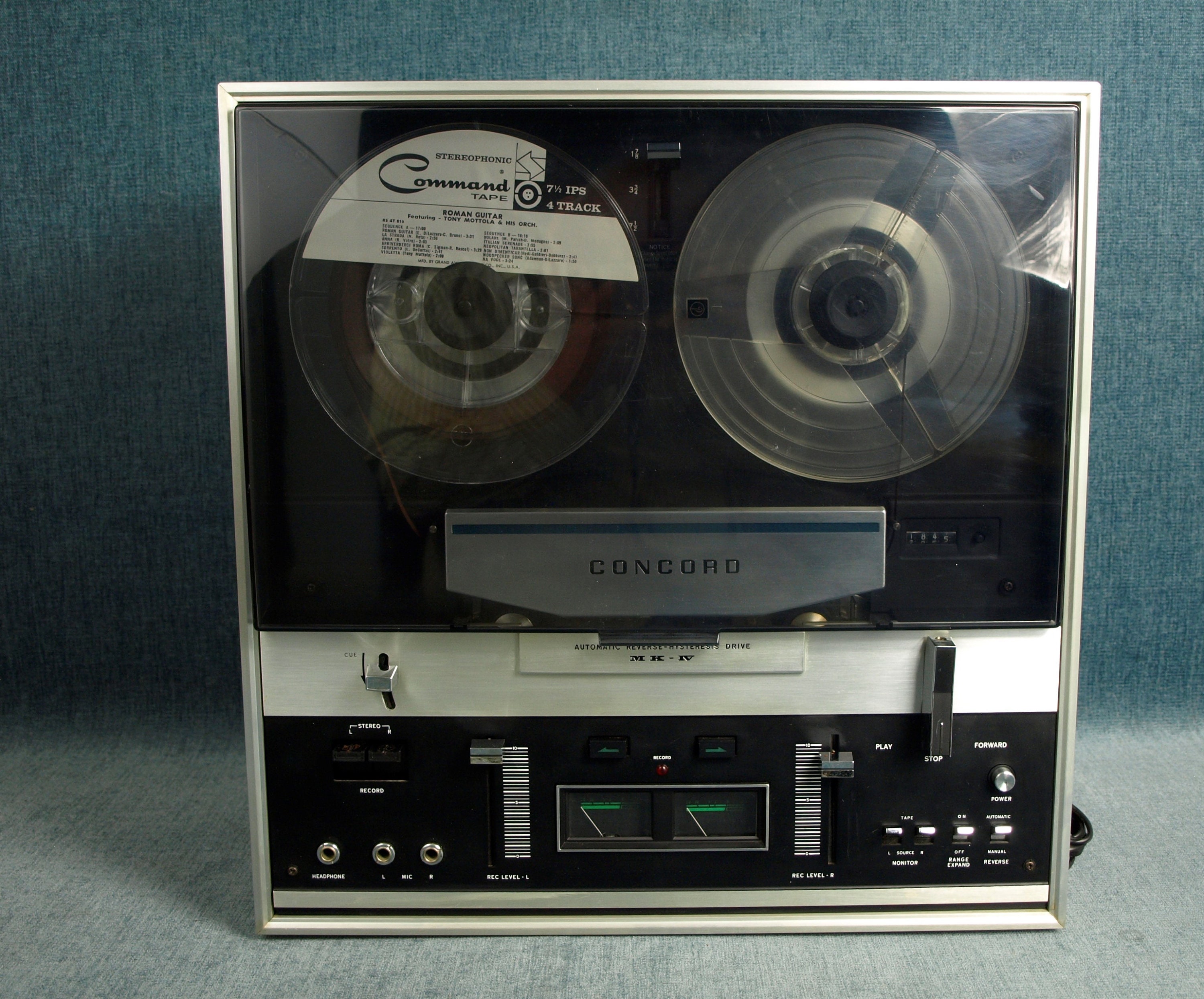Vintage Concord Model MK-IV Reel to Reel Audio Tape Player and Recorder  Stereo Comes With Roman Guitar 7 1/2 IPS 4 Track Command Tape 
