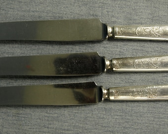 Vintage 1847 Rogers Bros. Ambassador Silver Plate Handle Butter Knives with Stainless Steel Blades - set of 3