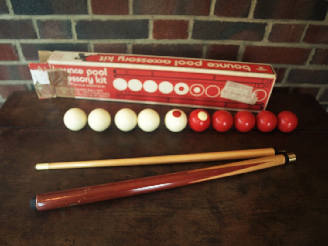 Billiard Bounce Pool Accessory Kit by Championship Bounce Balls and Cue
