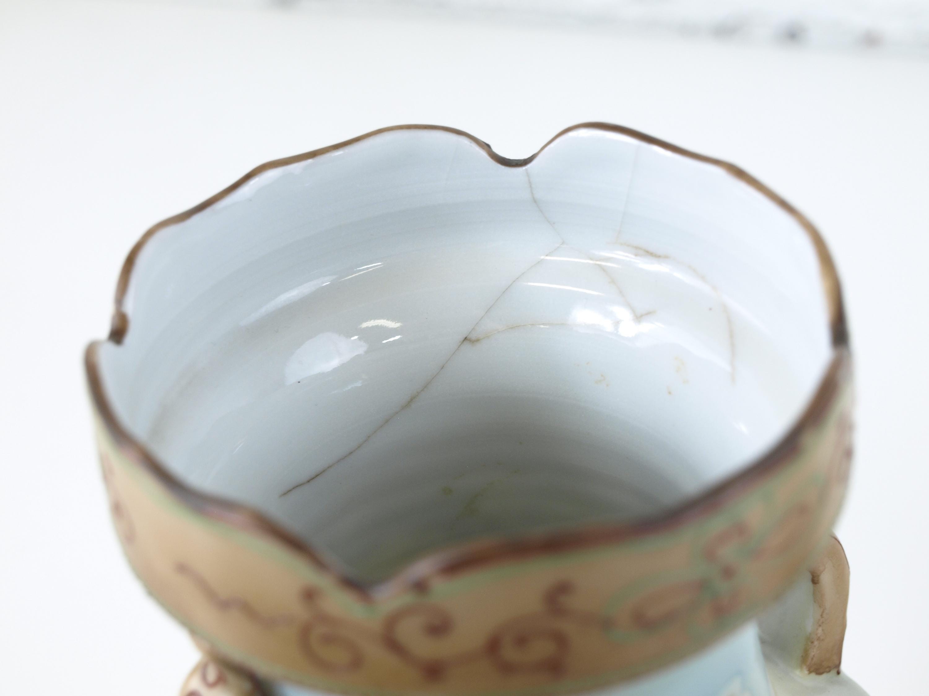 アンティーク 日本磁器 手描き ダブルハンドル花瓶 ペア 美しい花の