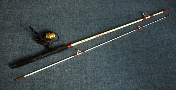 Vintage South Bend Graflex XL High Tech Graphite Composite Fishing Rod With  Mega Cast Pro Series Reel 70 Long 