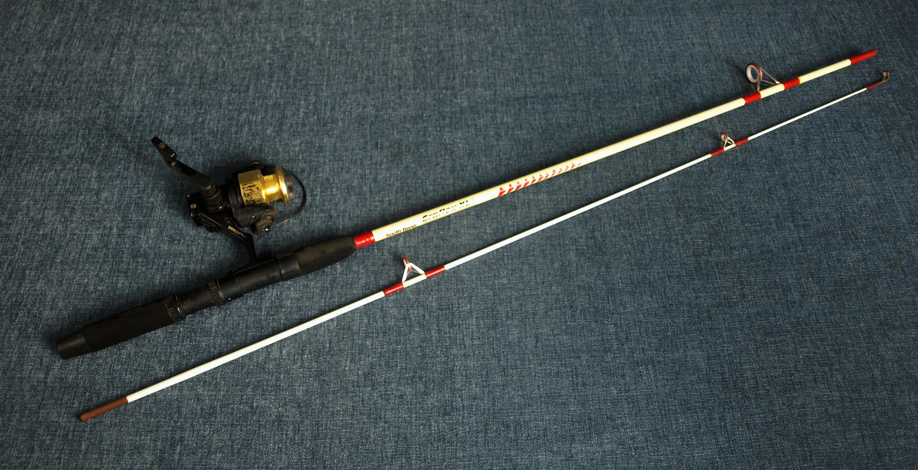 Vintage South Bend Graflex XL High Tech Graphite Composite Fishing Rod With  Mega Cast Pro Series Reel 70 Long -  Canada