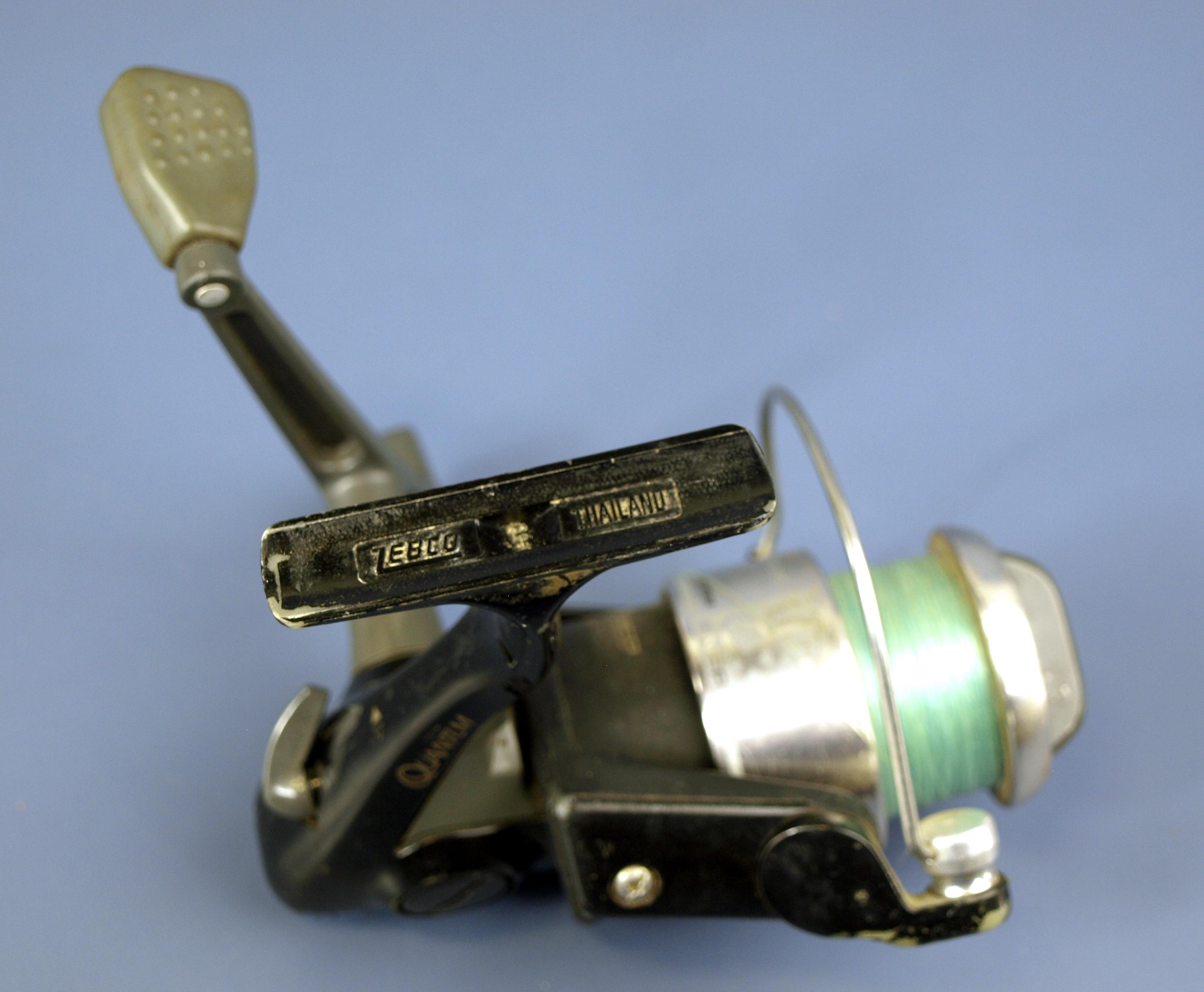 Vintage Zebco Quantum E2-4 Tru Balance Freshwater Fishing Reel