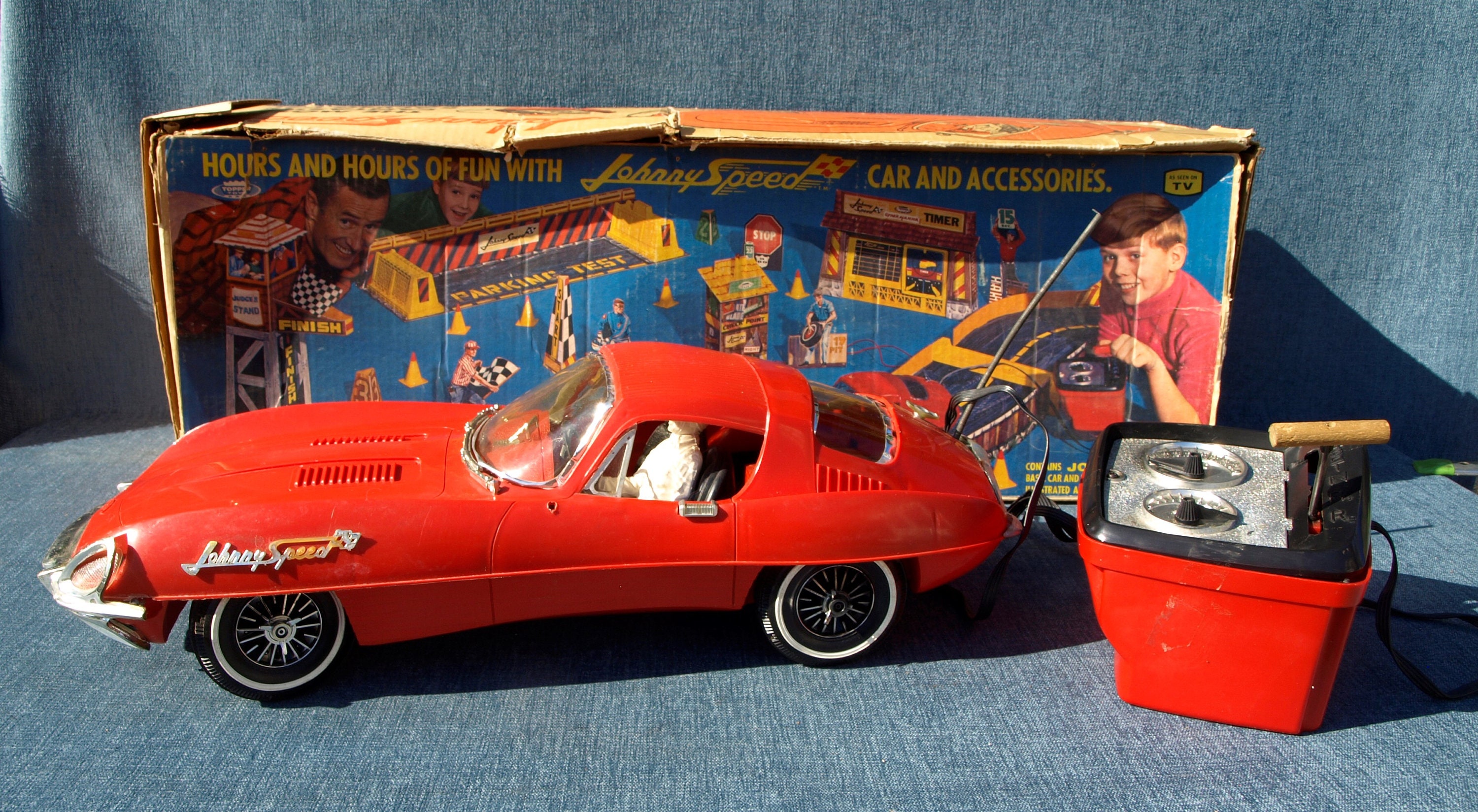 Vintage Johnny Speed Large Jaguar Battery Operated 1966 Topper Toy