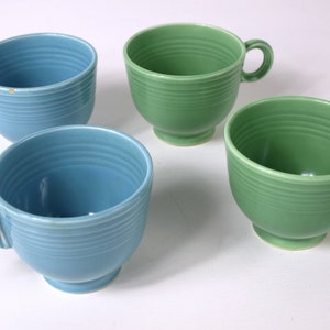 Vintage Homer Fiestaware tekoppar med fot i turkos och mellangrönt med fingergrepp - Parti om 4 i gott skick