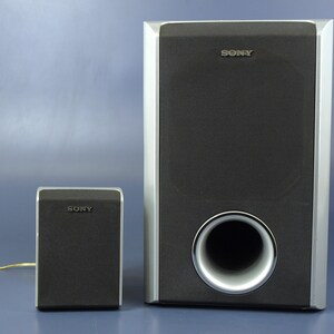 Vintage Sony SS-WS31 passiver subwoofer mit SS-TS31 Satelliten Lautsprecher | Getestet und in gutem Zustand