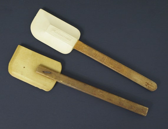 Vintage Pair of Rubber Spatulas 2 Spatulas With Wooden Handles