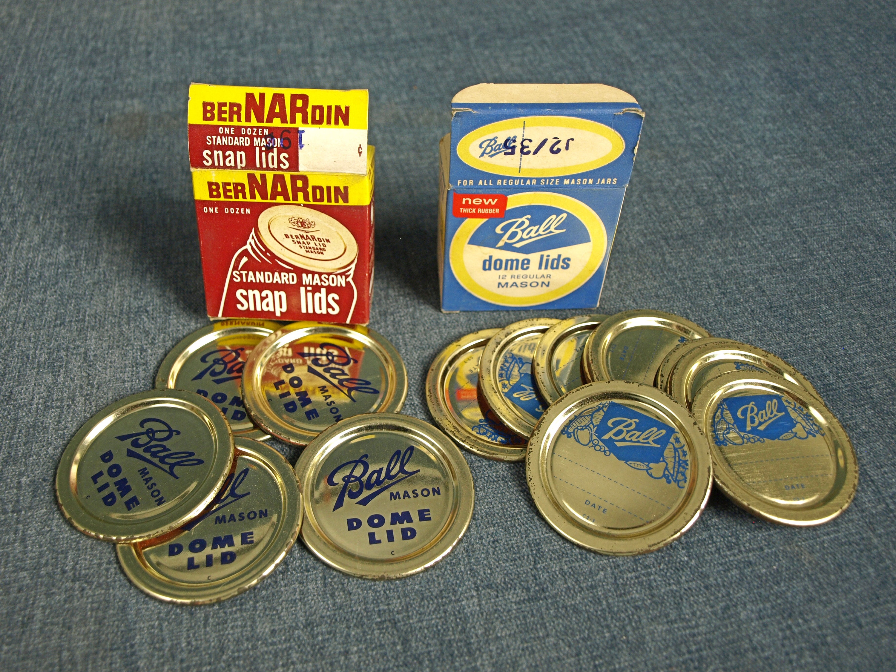 Vintage Ball Mason Jar Dome Lids and Bernardin Boxes / Box Etsy