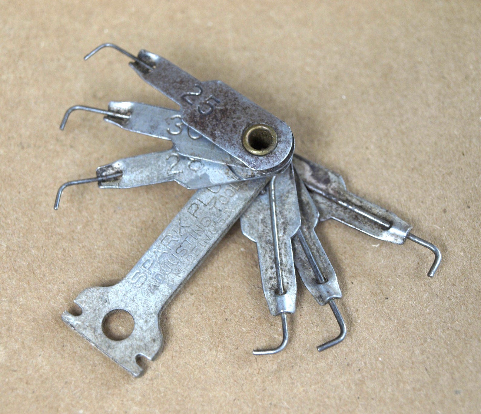 Vintage Spark Plug Adjusting Tool, Gap Point Gauge Set Adjustment Tool ...