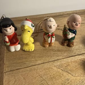 United Feature Syndicate - Etsy