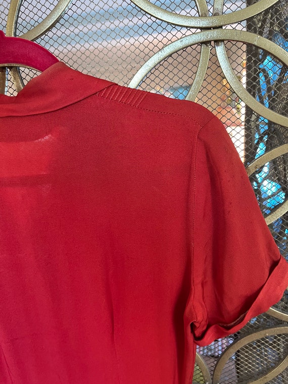 1940s Lipstick Red Rayon Shirt Dress | Button Up … - image 8