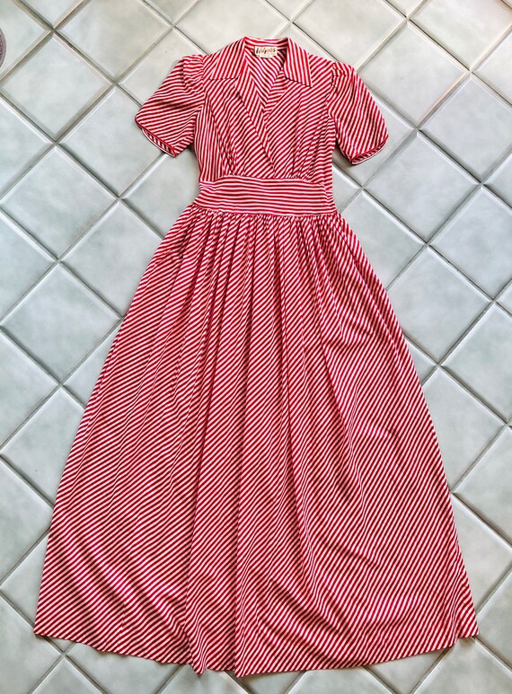 1930s Peppermint Stripe Red + White Dress | Size … - image 6