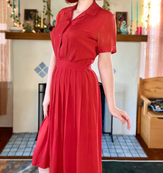 1940s Lipstick Red Rayon Shirt Dress | Button Up … - image 5