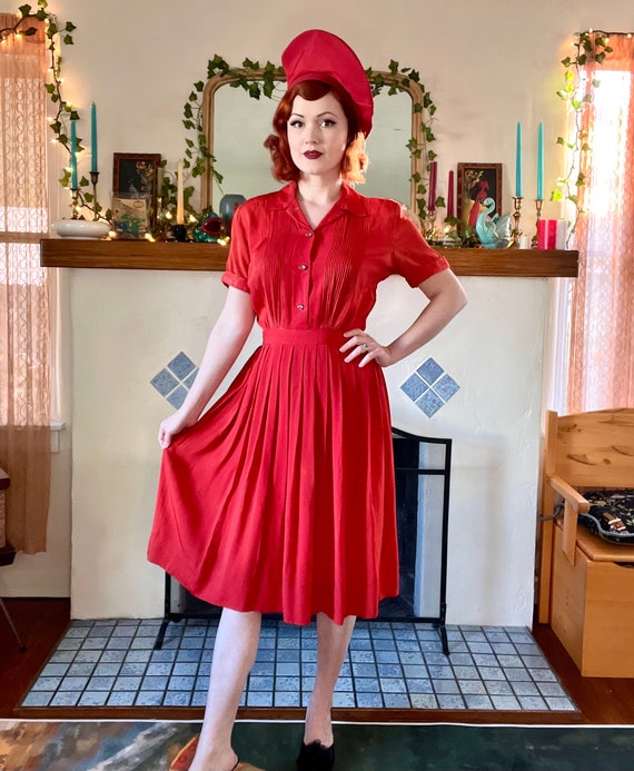 1940s Lipstick Red Rayon Shirt Dress | Button Up … - image 2