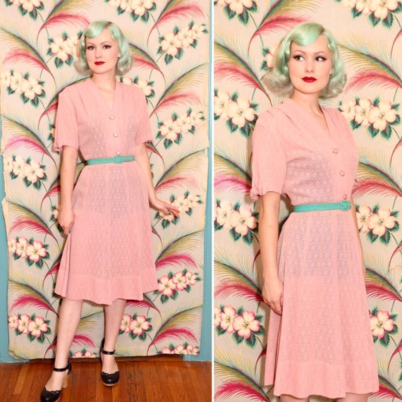 1940s Dusty Rose Pink Sheer Mesh Lace Dress | Size