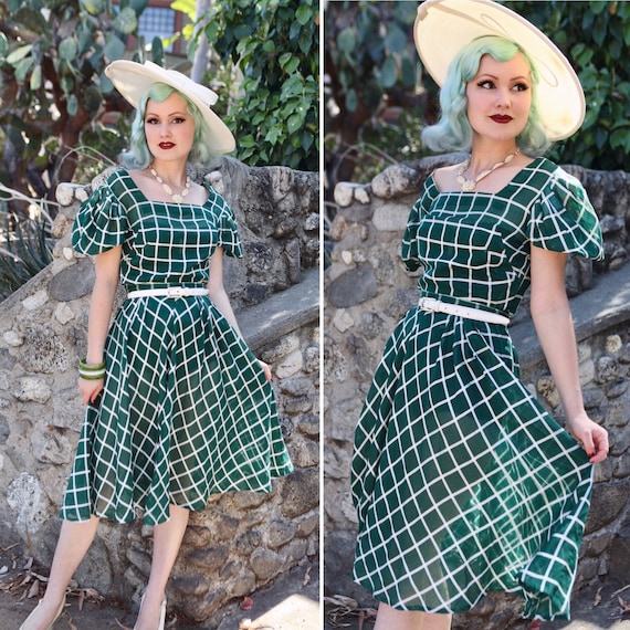 1940s Green & White Grid Print Two Piece Set | Puf