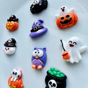 Halloween Charms, Cute Kawaii, Spooky Charms, Pumpkin Charm, Cabochons, Jewelry Supplies, Phone charms, Black Cat, Decoden, Resin Flatback