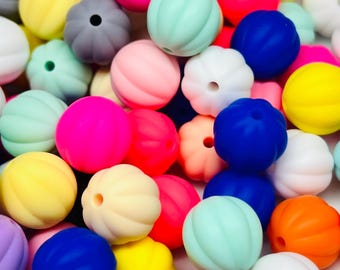 14mm Solid silicone pumpkin shaped beads, bulk beads, silicone beads for jewelry, focal beads for pens, wristlet beads, badge reel beads