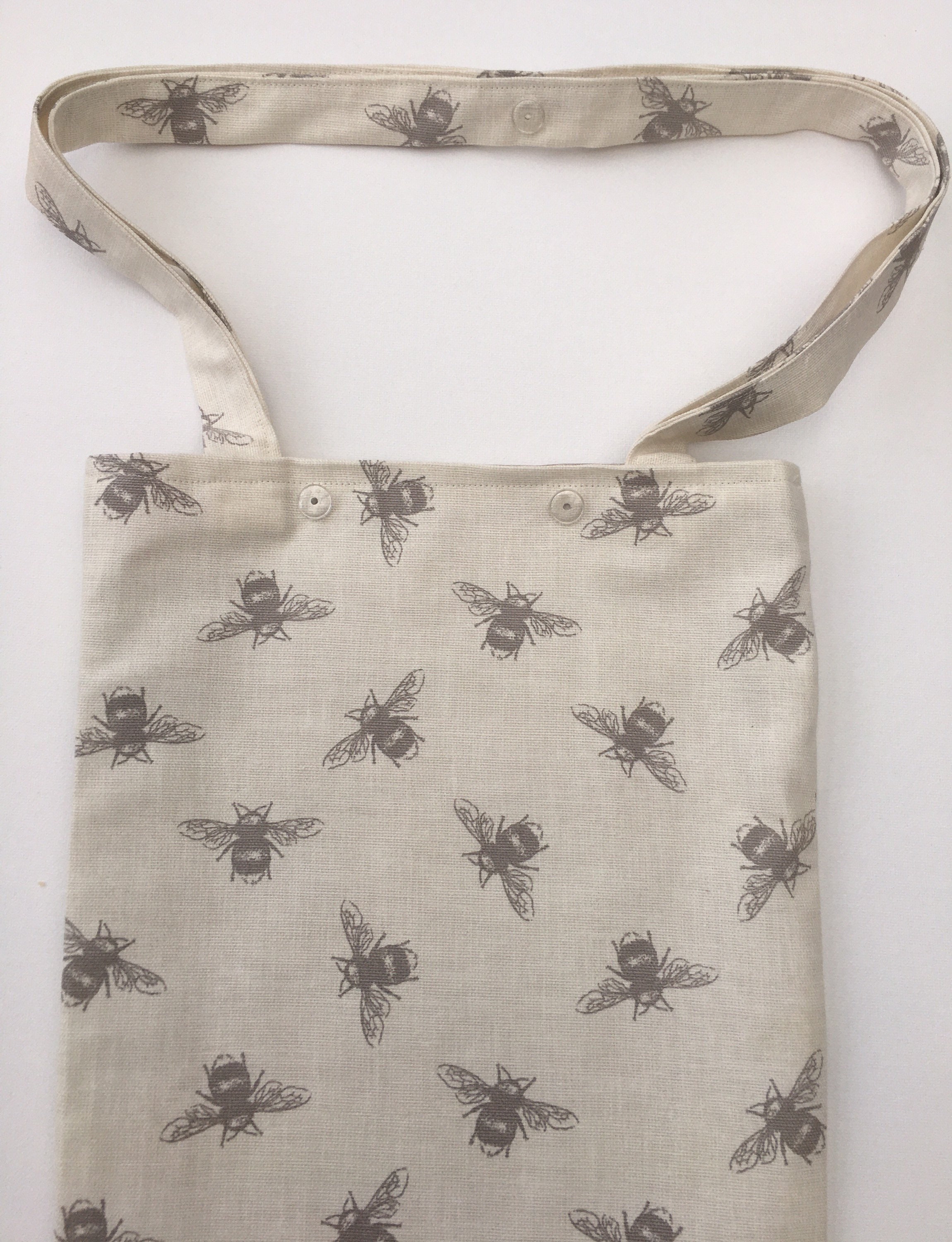 Catheter bag carrier Urinary drainage bag carrier wheelchair catheter